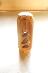 This inside out turning won a commended certificate for Dave Skinner